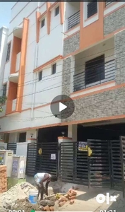 2 BHK APARTMENT type houses available for rent near Padmashree CBSE sc