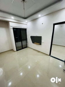 2 bhk floor in new district court Collectare road behind metro tower