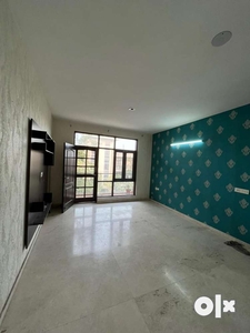 3 Bhk + 1 servant room apartment availavle for rent