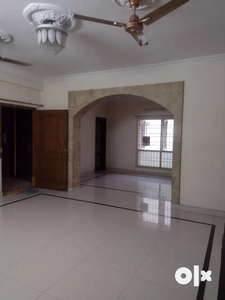 3 BHK flat for rent with maintenance