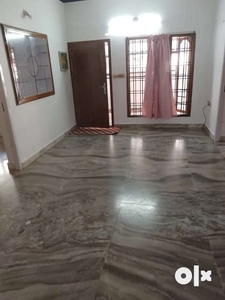 3 BHK GROUND FLOOR HOUSE FAMILY VYTTILA PONNURUNNI NEAR HUB