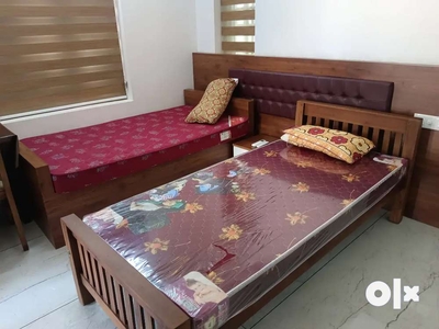 300sq single rooms kakkanad padamugal for rent