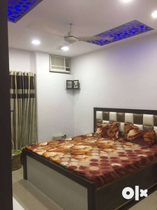 3bhk newly Renewated semi furnished dda flat in janakpuri Park Facing