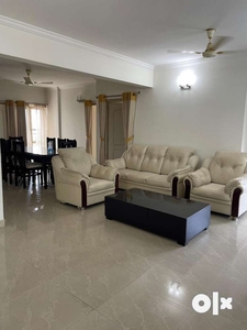 4 BHK FULLY FURNISHED FLAT WITH RIVER VIEW BALCONY