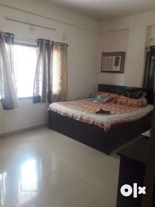 Flat 2 bhk with carpark nr to Vikram puri main rd near secbad club