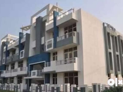New 4 BHK for immediate rent
