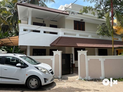 Two storey 3BHK furnished house in Anayara, Trivandrum for Rent