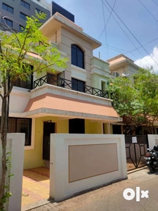 Unfurnished 3bhk Rowhouse on RENT in main baner road Pune