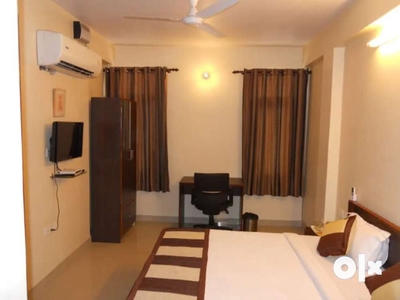 Vaishali Furnished Studio One Rk For Service Class Boy's Near Amarpali