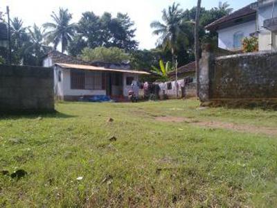 land with house for sale For Sale India
