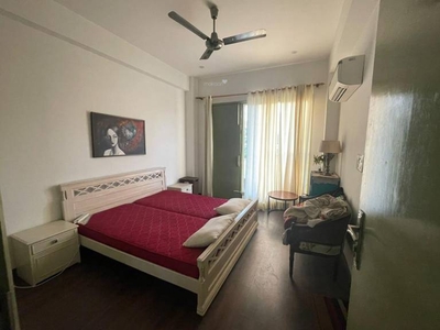 2500 sq ft 3 BHK 3T Apartment for rent in Reputed Builder Saraswati Kunj at Patparganj, Delhi by Agent FreeBHKCom