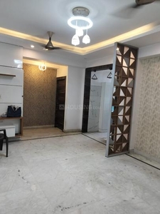 2 BHK Flat for rent in Kaushambi, Ghaziabad - 1000 Sqft