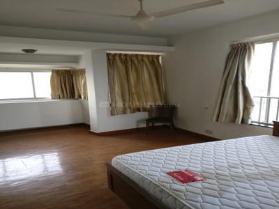 2 BHK Flat for rent in Colaba, Mumbai - 800 Sqft