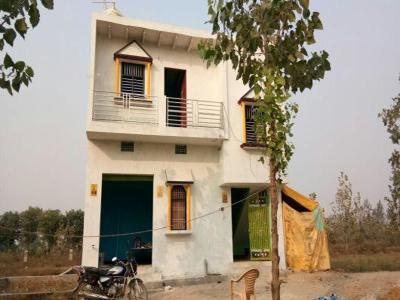 450 sq ft East facing Plot for sale at Rs 6.00 lacs in Green velly in Sector 143, Noida