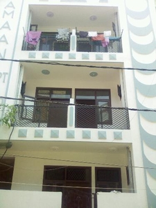 READY TO SHIFT FLATS NEAR METRO For Sale India