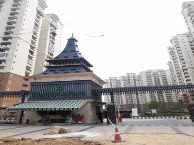 1000 sq ft 2 BHK 2T Apartment for rent in Nimbus Hyde Park at Sector 78, Noida by Agent Imran