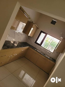 1bhk ready to move fully furnished Omaxe royal residecy