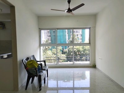 2 BHK Flat for rent in Andheri West, Mumbai - 855 Sqft