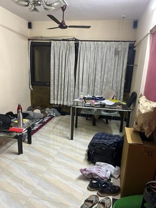 2 BHK Flat for rent in Jogeshwari East, Mumbai - 900 Sqft