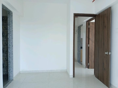 2 BHK Flat for rent in Malad East, Mumbai - 760 Sqft
