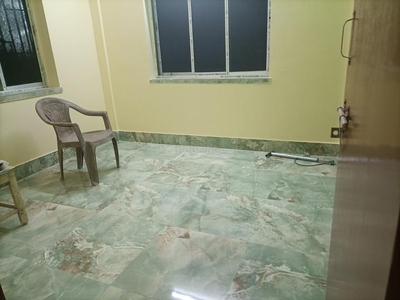 2 BHK Flat for rent in Naktala, Kolkata - 800 Sqft