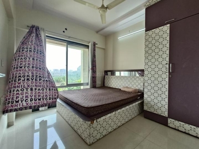 2 BHK Flat for rent in Seawoods, Navi Mumbai - 895 Sqft