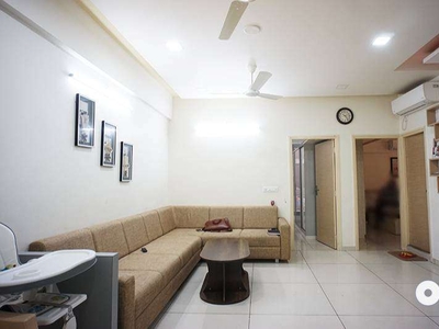 2 BHK Shree Narayan Exotica Apartment For Sell in Memnagar