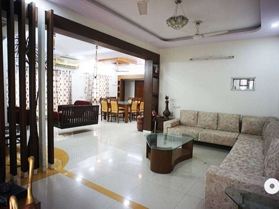 4 BHK Pushpavan Apartments For Sell in Bodakdev