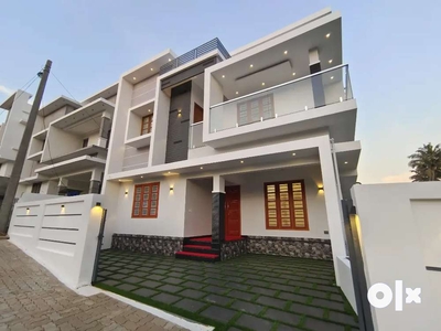 Beautiful 3bhk villa for sale in Aluva Manakkapady