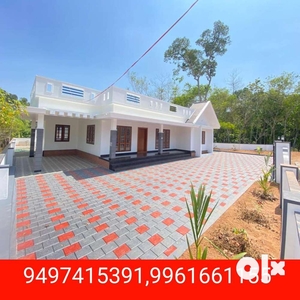 Kothanalloor Kuruppanthara 13 cent : bhk