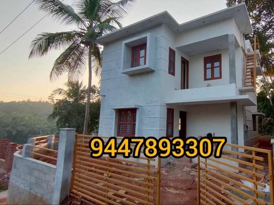 New 3 bedroom house near Kunnamangalam for sale .