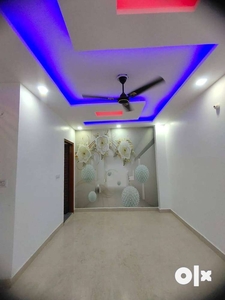 Ready to move 3 BHK flat for sale in Dwarka mor with Loan & Registry