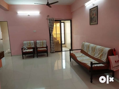 Ready to move 3bhk semi furnished flat on 2nd flr for immediate sell