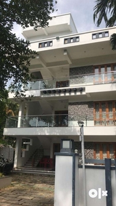 Three-story student residence