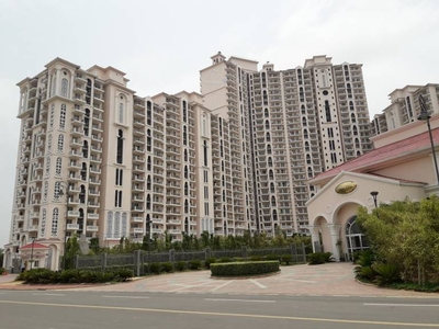 1438 sq ft 2 BHK Completed property Apartment for sale at Rs 1.05 crore in DLF Regal Gardens in Sector 90, Gurgaon