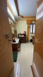 2 BHK Flat for rent in Jogeshwari West, Mumbai - 750 Sqft