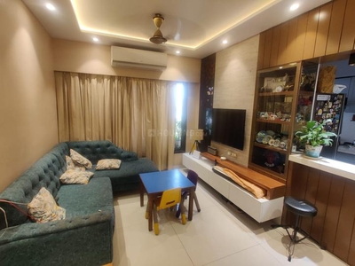 2 BHK Flat for rent in Malad West, Mumbai - 1000 Sqft
