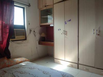 1000 sq ft 2 BHK 2T Apartment for rent in Kalpataru Gardens II at Kandivali East, Mumbai by Agent Om Property Dealer