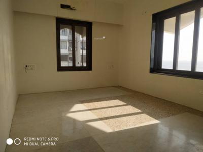 1000 sq ft 2 BHK 2T Apartment for rent in Reputed Builder Parag Apartments at Andheri West, Mumbai by Agent Taj Property