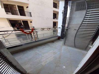 1050 sq ft 2 BHK 2T Apartment for sale at Rs 32.00 lacs in ABCZ East Platinum in Sector 44, Noida