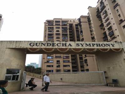 1200 sq ft 2 BHK 2T Apartment for rent in Gundecha Symphony at Andheri West, Mumbai by Agent Faruqi Estates
