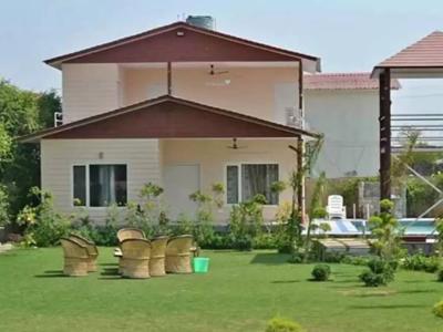 1210 sq ft 2 BHK 2T Villa for sale at Rs 49.00 lacs in Project in Sector 149, Noida