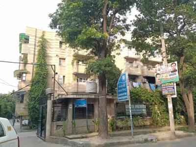 1250 sq ft 3 BHK 2T Apartment for sale at Rs 1.30 crore in Anil Suri Group Gangotri Apartment in Vikas Puri, Delhi