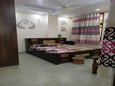 1370 sq ft 4 BHK 3T BuilderFloor for sale at Rs 1.40 crore in Project in Tri Nagar, Delhi