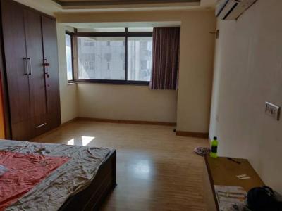 1800 sq ft 3 BHK 3T NorthEast facing Apartment for sale at Rs 1.96 crore in Satyam Apartment in Vasundhara Enclave, Delhi