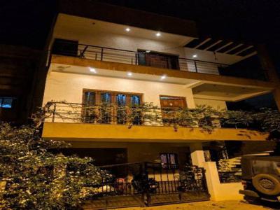 2600 sq ft 4 BHK 5T East facing IndependentHouse for sale at Rs 3.00 crore in Project in Bommanahalli, Bangalore