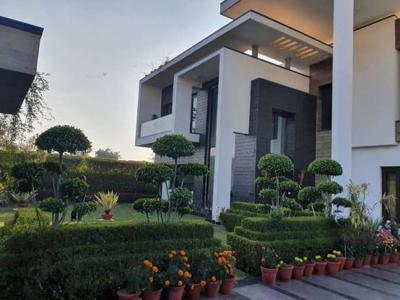 2745 sq ft 4 BHK 4T East facing Villa for sale at Rs 18.49 crore in B kumar and brothers the passion group in Sarvodaya Enclave, Delhi