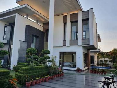 3621 sq ft 3 BHK 4T East facing Completed property Villa for sale at Rs 23.56 crore in B kumar and brothers the passion group in Panchsheel Enclave, Delhi