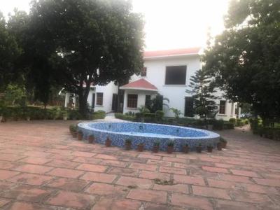 4562 sq ft 4 BHK 4T East facing Completed property Villa for sale at Rs 20.10 crore in B kumar and brothers the passion group in South Extension Part 1, Delhi