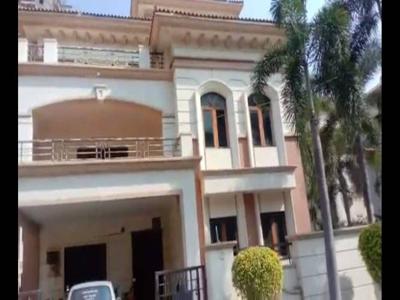 5000 sq ft 4 BHK 3T West facing Completed property Villa for sale at Rs 7.90 crore in Aditya Empress Park in Shaikpet, Hyderabad